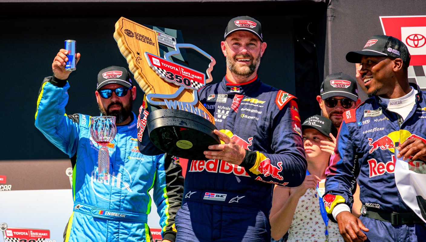 Shane van Gisbergen 逆袭夺冠背后的4大关键启示：必威体育平台 - 必威体育 在索诺玛的不可复制之路